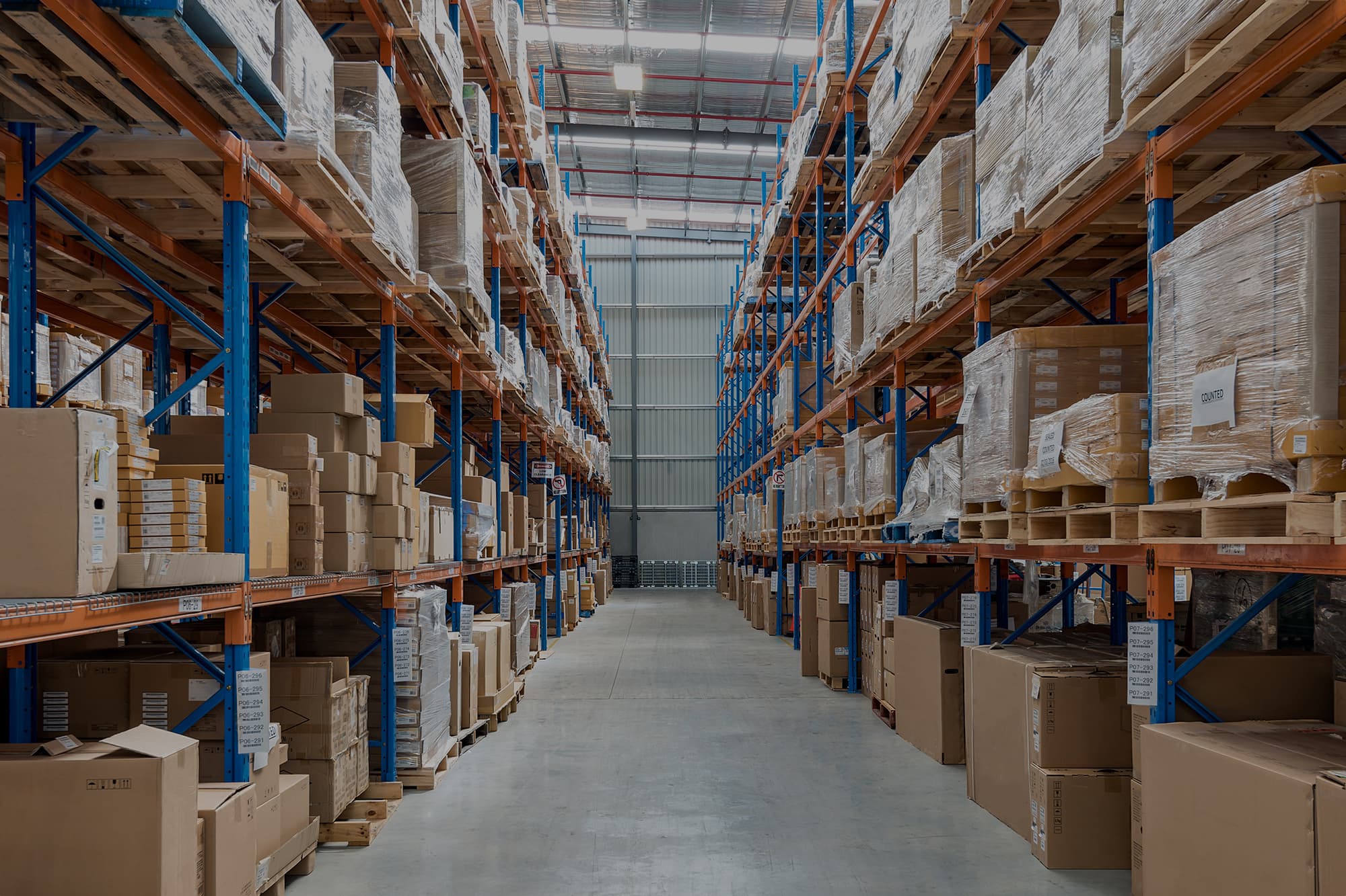 首都圏物流に想いを載せて 軽貨物輸送と物流サービスで地域に笑顔を届けます。